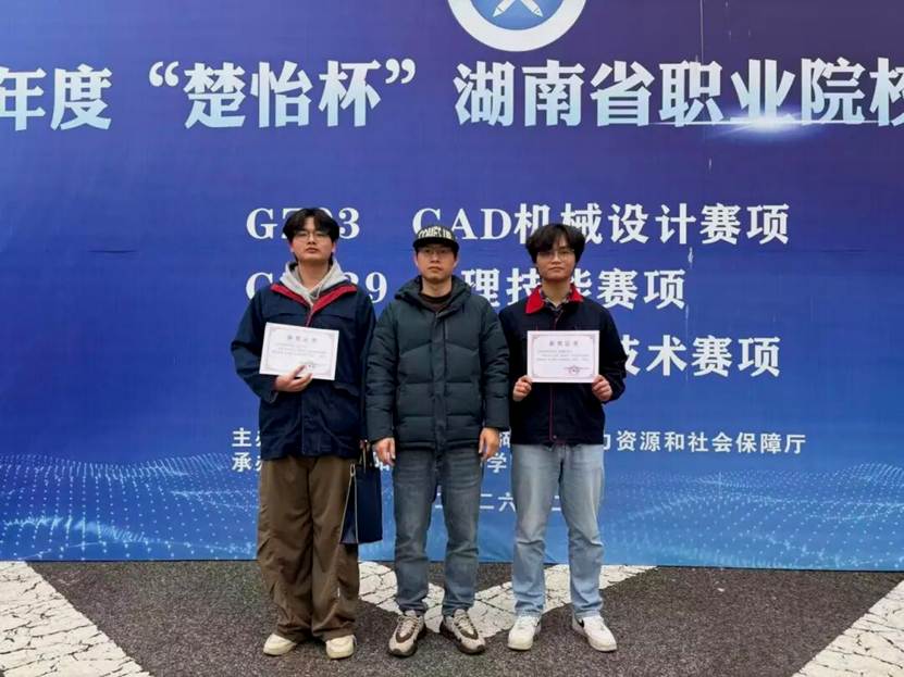 ff9c2960a5555bc2194235673234f5fd